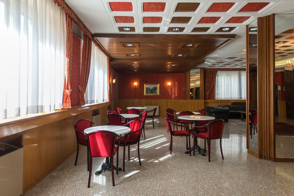 Hotel Tasso Camigliatello Silano Exterior foto
