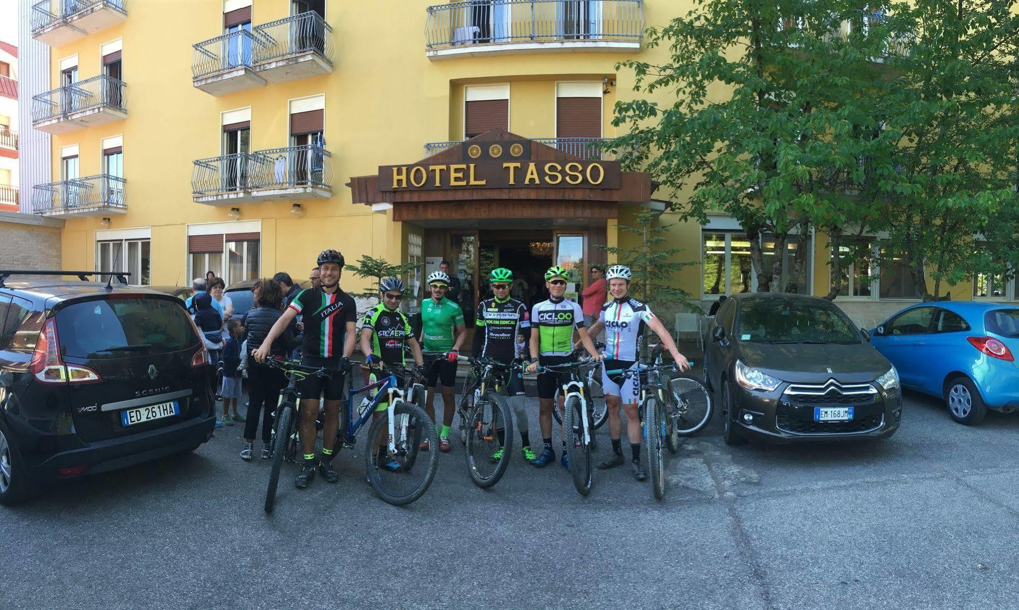 Hotel Tasso Camigliatello Silano Exterior foto