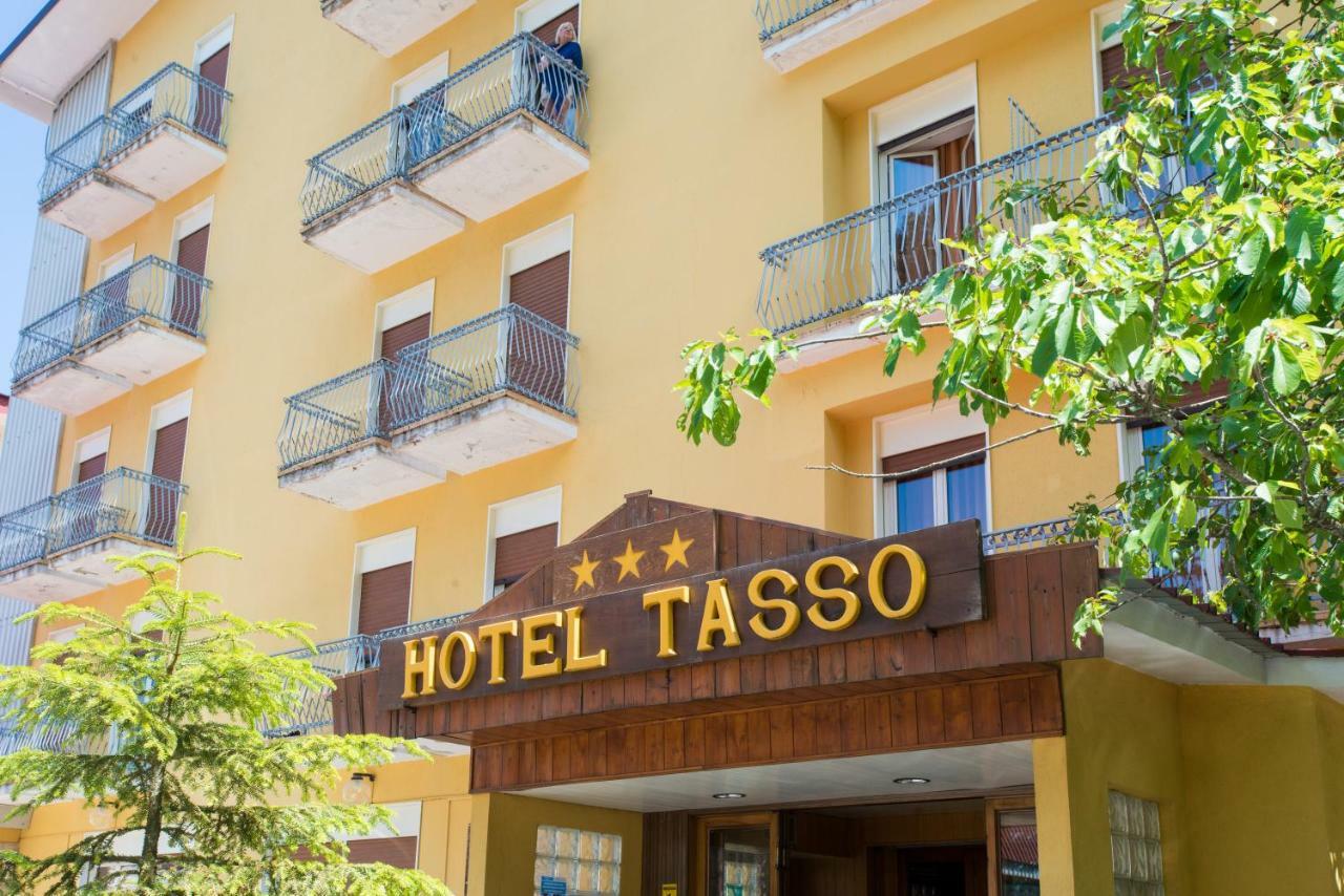 Hotel Tasso Camigliatello Silano Exterior foto